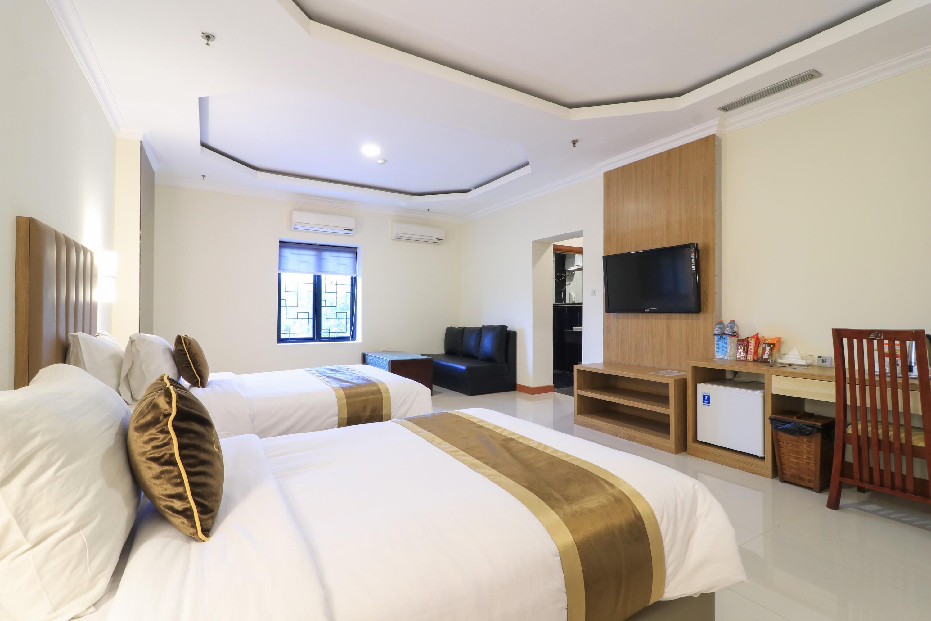 Coins Hotel Jakarta Exteriör bild