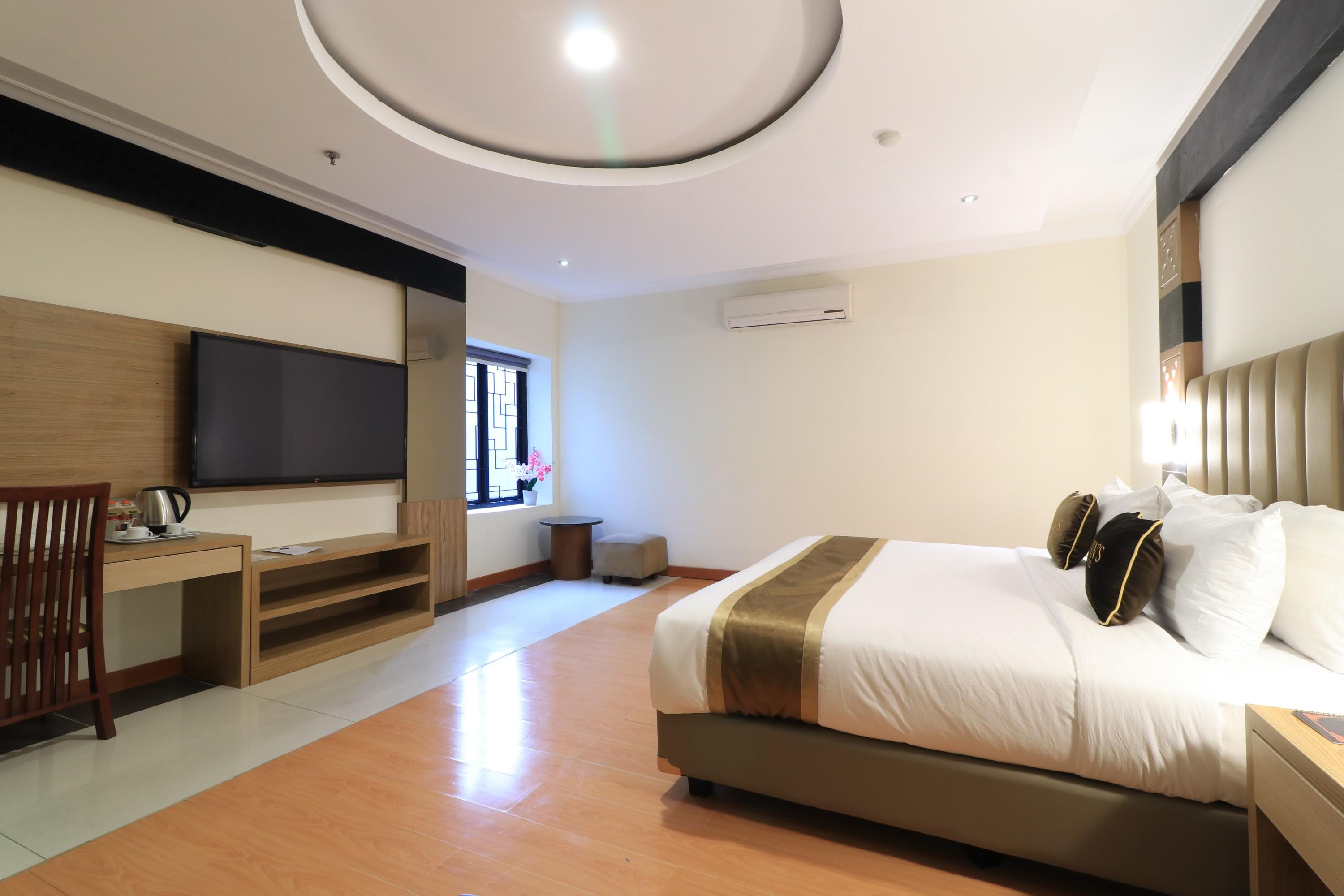Coins Hotel Jakarta Exteriör bild